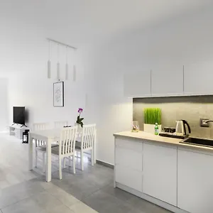 Akuratny Poznań